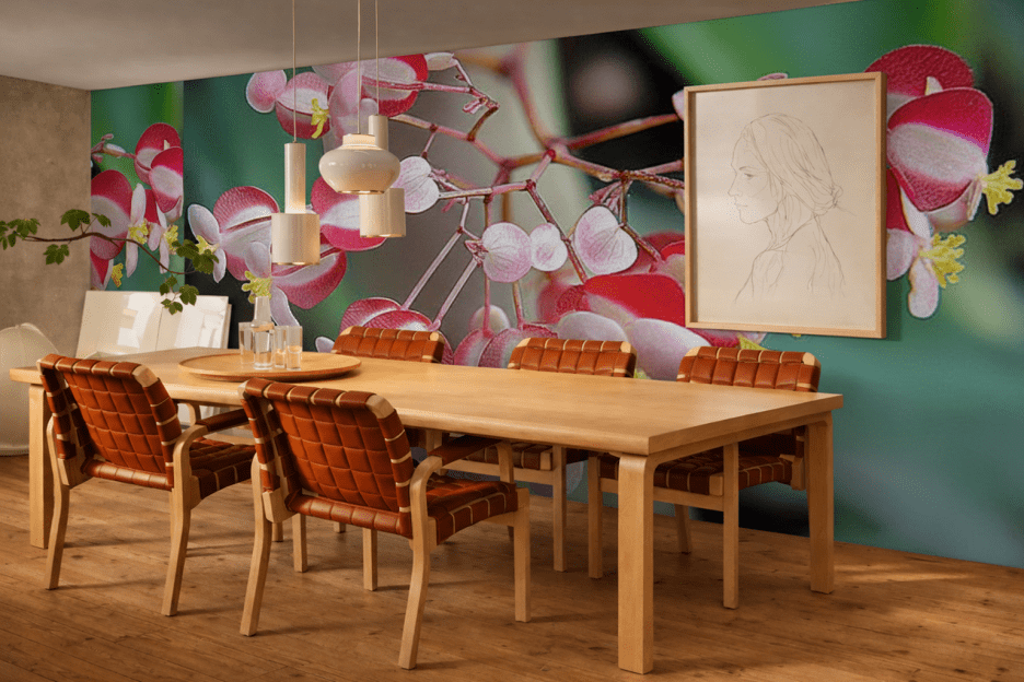 Crimson Blossom Cluster