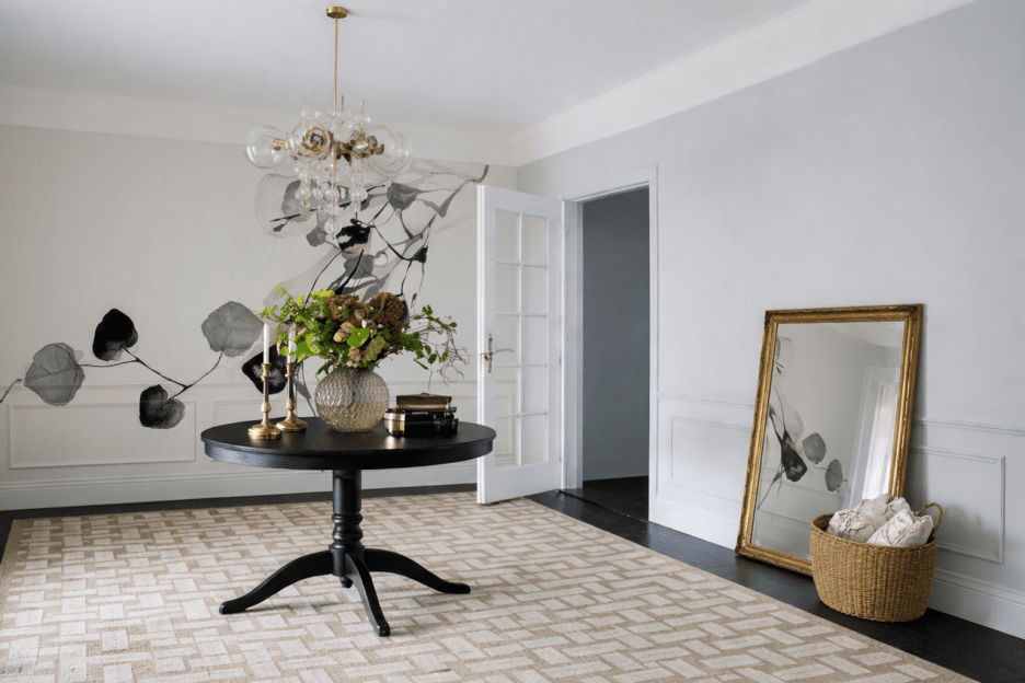 Shadowed Ivy Tendril